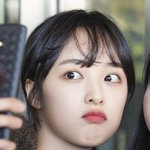 [댓글부탁해] <b>김보라</b> 눈화장 뭐했을까