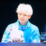 <b>슈</b>가 뭐함 ㅋㅋㅋㅋㅋㅋㅋㅋㅋㅋㅋ
