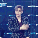 [강다니엘] 오랜만에 강다니엘 <b>핸즈</b>온미 직캠봤어