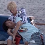 [방탄소년단] 시상하러 올라가는것도  심장 터질것 같은데