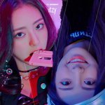 와 있지(<b>ITZY</b>) 뮤비 천만 ㄷㄷㄷㄷ