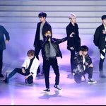 [<b>아이콘</b>] <b>아이콘</b> 보고싶다