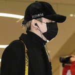[방탄소년단] 애들 입국했당 얼른<b>가즈</b>아