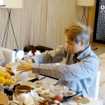 [EXO] 종인이 <b>커피</b>는 거의 <b>커피</b><b>맛</b>우유 아니냐