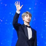 [방탄소년단] <b>준이</b> 아미들 반응 정말 서치하니?