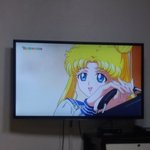 지금 투니버스에서 <b>세일러</b>문 하는데 그림체 원래 이럼?