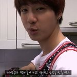 [방탄소년단] 방탄 <b>초창기때</b> 진이 요리해주는 모습 심쿵