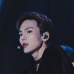 이 둘 좀 닮아보임