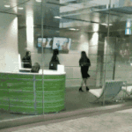 누가봐도 연예인인 것 같은 <b>여</b>돌