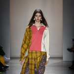 뉴욕패션위크에서 <b>라이</b> 이번 컬렉션 멋있네요~