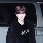 <b>작품</b>으로 태어난 듯한 男돌