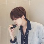 [위너] 위너 짤 점 뿌려주세여..