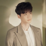 하이컷 화보 영상 <b>캡쳐</b> 컷..! 이종석 패션 너무 섹시해