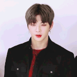 [강다니엘] 강다니엘 피지컬자랑 <b>착장</b>