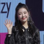 있지 <b>리아</b> 닯은꼴 나만 이렇게생각해..?