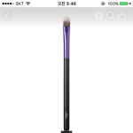 컨실러 브러쉬 사야되는 사람있??