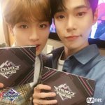 [NCT] <b>예사</b>에 앨범 두종 다른걸로 보내달라고하면