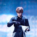 [강다니엘] <b>블랙셔츠</b> 입은