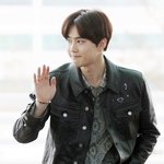 [EXO] <b>반지</b> <b>팔찌</b> 기사사진