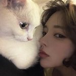 [댓글부탁해] 얘들아 <b>이분</b> 누구야???