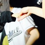 [EXO] 나 콘서트 이 때 사진 진짜 많이 <b>저장</b>함ㅋㅋ