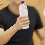 [EXO] 아니 <b>물통</b> 디게 작은건줄알았는데 이거네