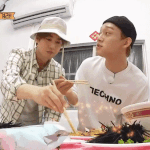 [EXO] 아 움짤이 더웃기네 ㅋㅋㅋㅋㅋㅋㅋ