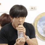 물 접어마시는 찬열.<b>gif</b>