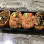 하 센텀에서 한시간 넘게 기다려서 사왔다