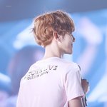 [EXO] 백현이 목얇은거 진짜 좋다..