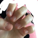 나 손만 보면 조카 <b>어려</b>보이지않냐 거의 5살