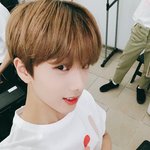 [NCT] 솔직히 지성이한테 안어울리는 색