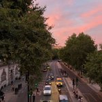 나 내일 기숙사 <b>오리엔테이션</b> 있는데