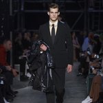 리카르도 티시 Burberry collection (<b>ft</b>. 수트)