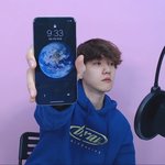 [EXO] 백현이가 공개한 <b>배경</b>화면