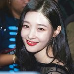 [드루와] 나만 <b>집</b>이랑 <b>밖</b>이랑 거울볼때 얼굴 다름?