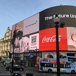 [방탄소년단] <b>런던</b> 태태 나왔다