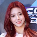 미소가 예쁜 있지(<b>itzy</b>) 유나
