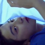 [EXO] 나 찬열이 <b>향수</b> 영상에서 헤어나올 수가 없음