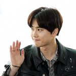 [EXO] 수호 공항패션