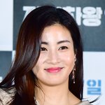 여신 강소라가 착용한 <b>존예</b> 보스 귀걸이_아뜰리에 스와로브스키 문선...