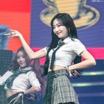 <b>사전적</b> 단어로 형언할 수 없는 아름다움