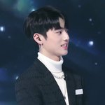 짝눈이라 각도별로 <b>갭</b>차이 오지는 멤버