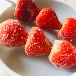 딸기 꼬치 ... 만들고 <b>생리터짐</b>