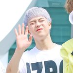 앞머리 모양에 따라 매력이 달라지는 남돌