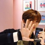 [NCT] 지성이 <b>폰</b> <b>기종</b> 머임??