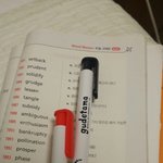 너네 <b>서점</b>이나 문구점에 이거 있으면 사