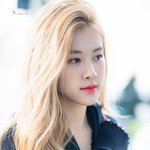 [모두드루와] 가르마 바꾸고 분위기 쩌는 오늘자 블핑 <b>로제</b>