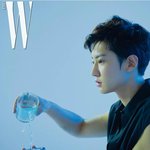 [EXO] 찬열이 향수 새 사진 뜸 근데 또 <b>오짐</b>