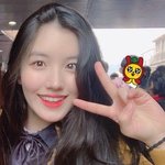 너넨 뷔페 가면 한 몇 <b>접시</b> 정도 먹음?